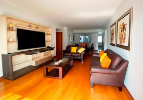 MODERN AND COMFORTABLE APARTMENT IN MIRAFLORES